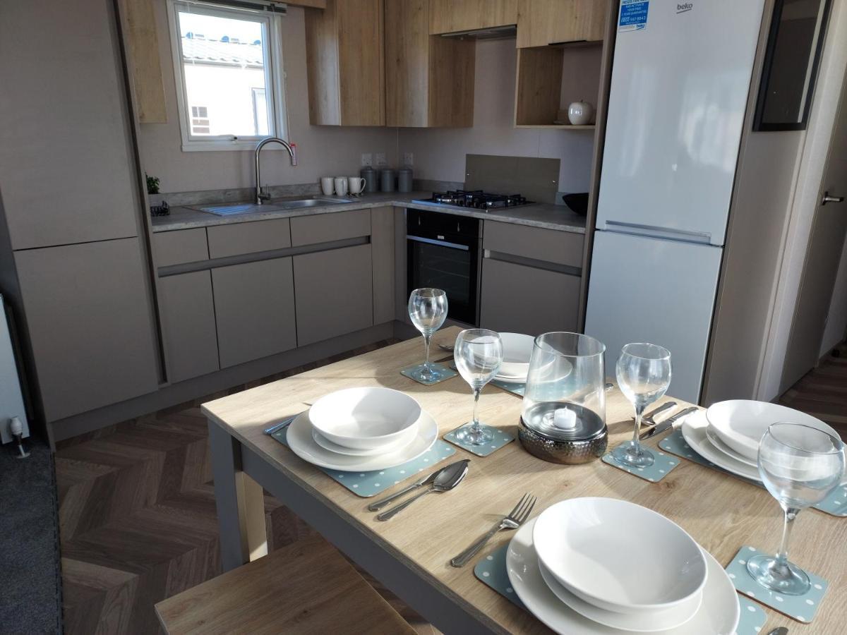Hoburne Bashley Self-Catering Holiday Home New Milton Exterior foto