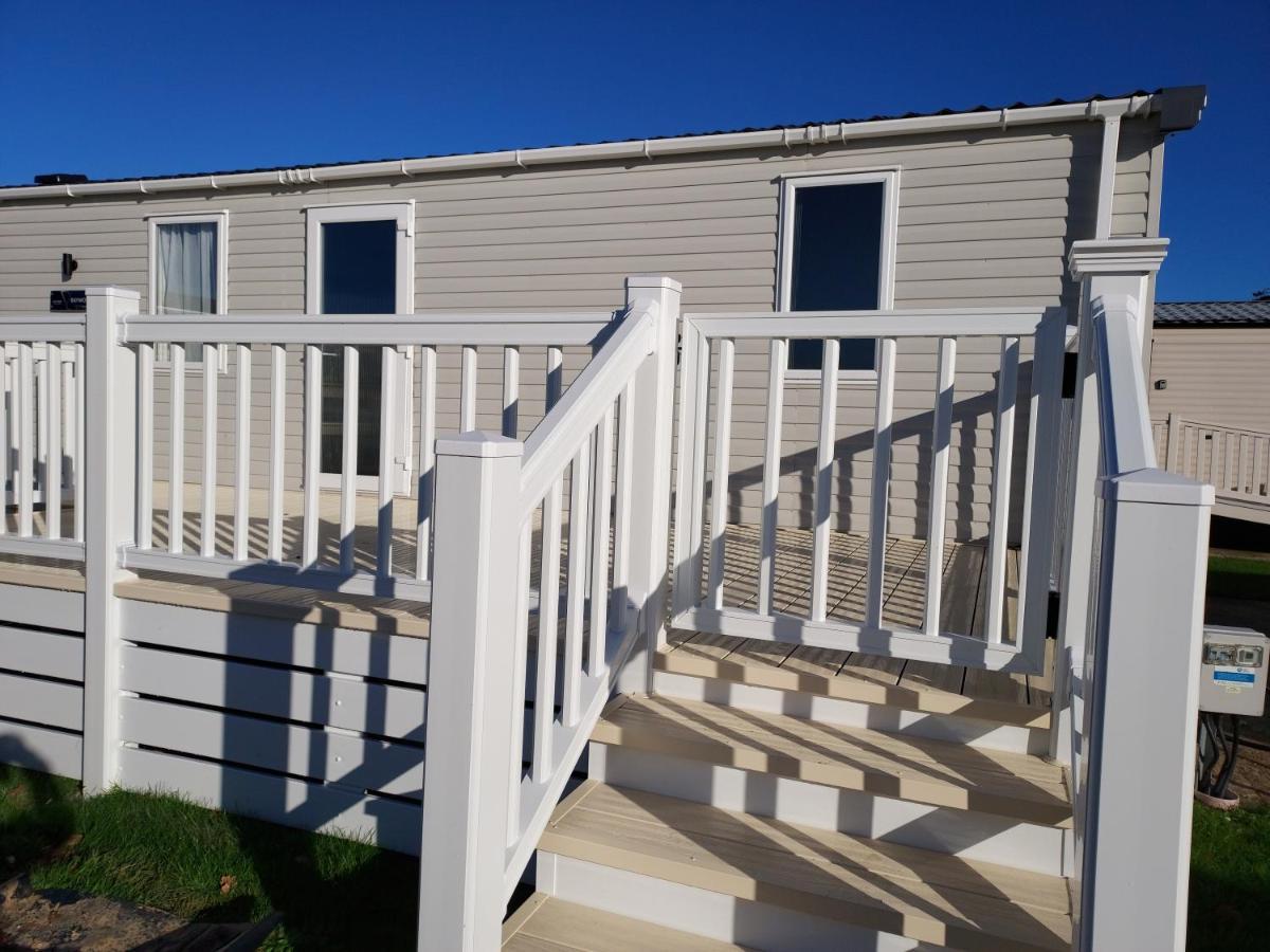Hoburne Bashley Self-Catering Holiday Home New Milton Exterior foto